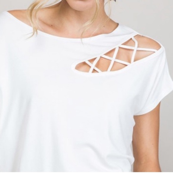 WHITE CRISS CROSS SHOULDER CUT OUT SHORT SLEEVE TOP - Picture 4 of 4